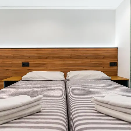 Cc Atocha Apartments Madrid Extérieur photo