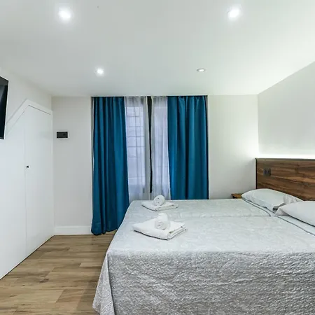Cc Atocha Apartments Madrid Extérieur photo